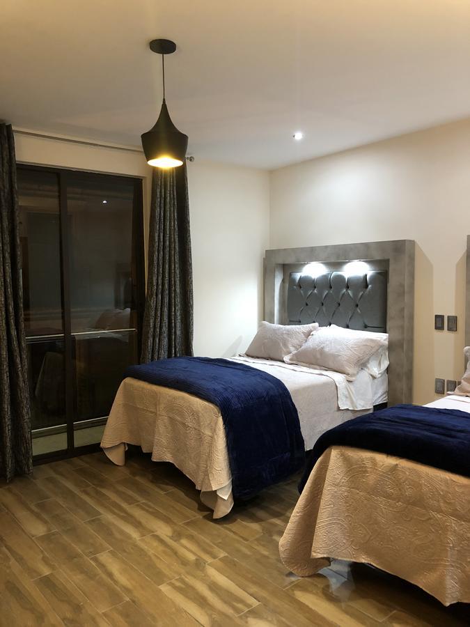 Gold Palace Hotel Сан Хуан де лос Лагос Екстериор снимка